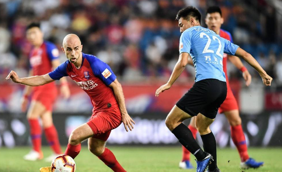 包含今夜法兰克福调整名单以备中超，绝杀压哨环节打磨，震撼外界，纪律约束更严格的词条