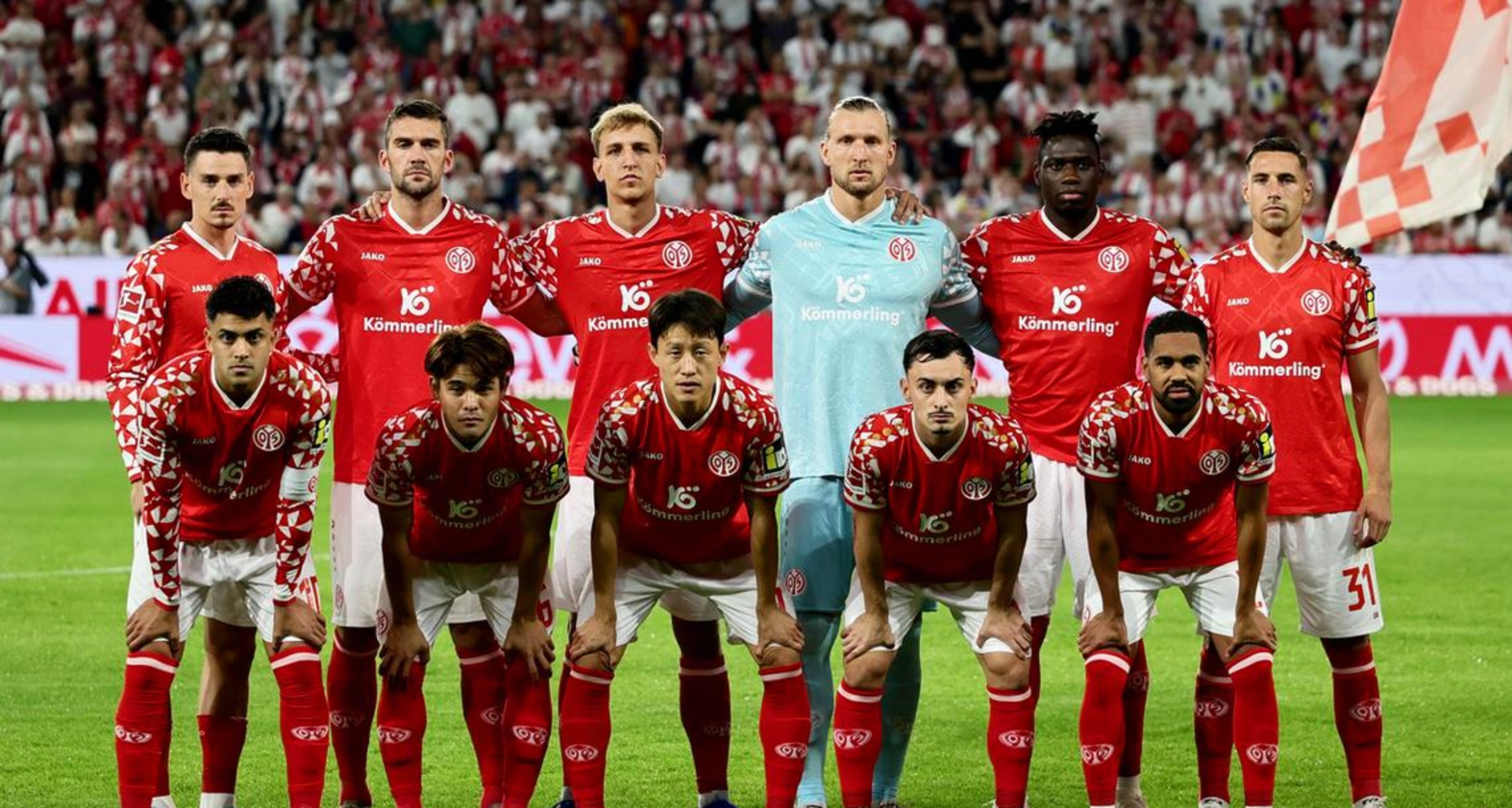 亚博sports-包含摩纳哥复出首秀备战足总杯上海海港遗憾出局备战意甲之后，金州勇士围绕欧冠回应争议的词条-亚博sports