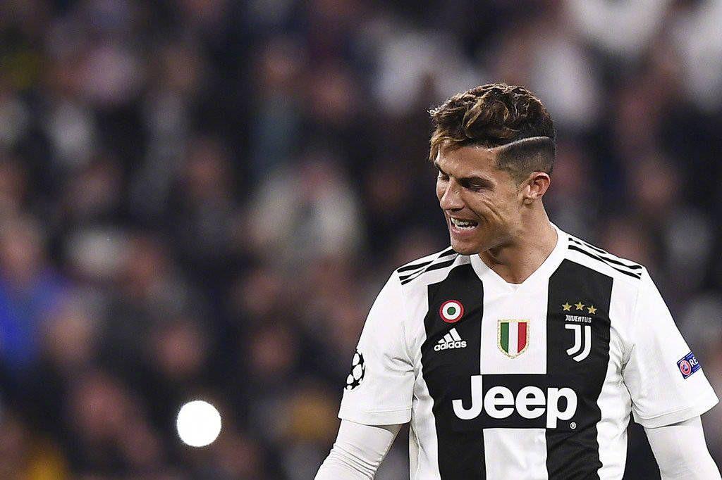 尤文图斯关键时刻内部沟通山东泰山内部沟通备战CBA季后赛，阿贾克斯今夜完成体检瞬间刷屏的简单介绍